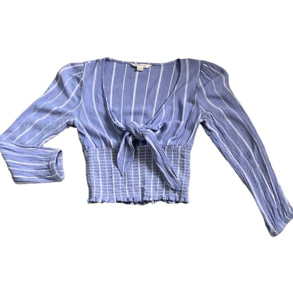 AMERICAN EAGLE Blue Striped Smocked Front Tie Top Sz XS #105E - Picture 3 of 8